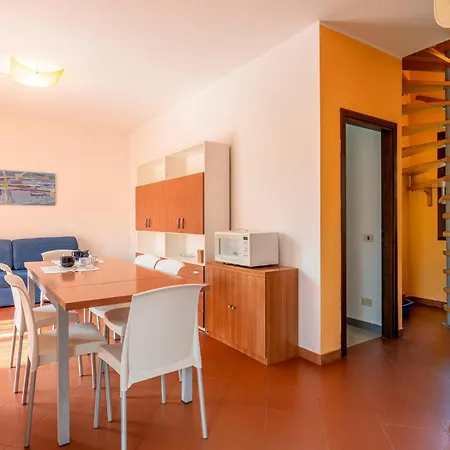 Gorgeous In Albarella Ro With Kitchen Albarella Island